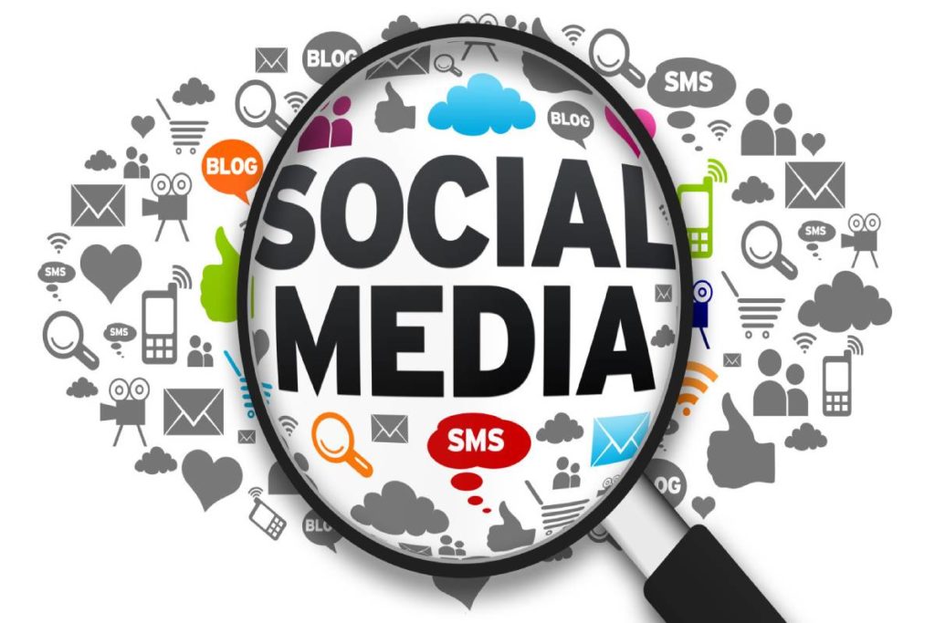 What is Social Media Management? Definition, Components, Strategy