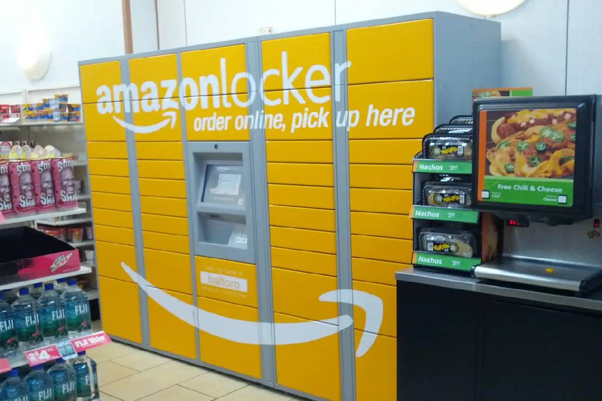 Amazon locker