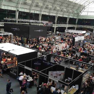 5 Design tips to make your next event stand pop and catch customers's eye